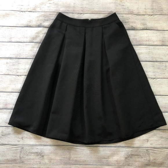 Express Black Pleated Skirt Size 0 - Picture 1 of 4